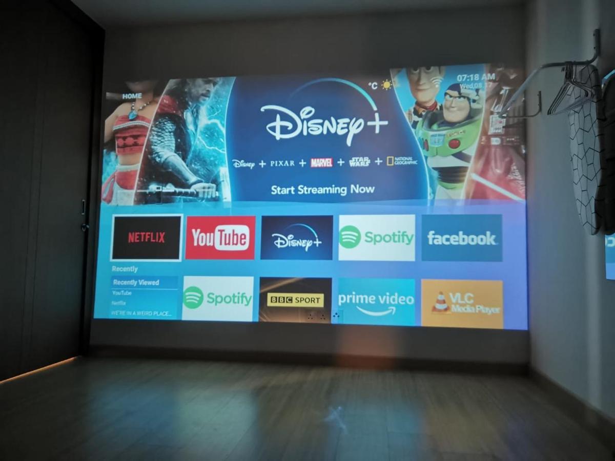 Dsara Big Cinema Netflix Projector Next Sb Hospital